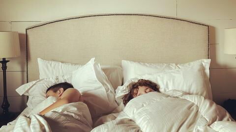 Global warming: How does night-time heat reduce our sleep time?