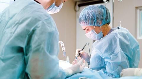 Woman's flu symptoms turns out to be flesh-eating bacteria ravaging her body