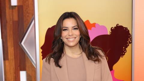 Tom Cruise, Monica Belluci, Eva Longoria: 30+ celebrities that haven't aged a day