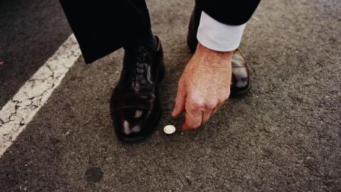 Here is what you should do if you find money on the street