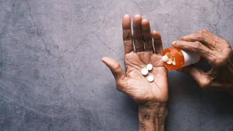 COVID warning: WHO advises against taking painkillers before vaccination