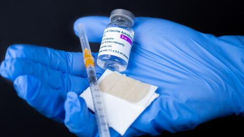 COVID booster jabs are the only way to save Christmas, experts say