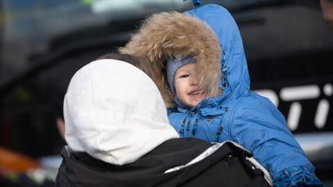 War in Ukraine: Horrible images from bombings on a maternity and children's hospital are circulating