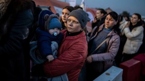 War in Ukraine: 44,000 people sign up to host a Ukrainian refugee in 5 hours