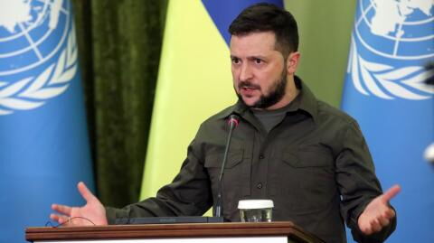 Volodymyr Zelenskyy: Ukrainian President's fleece auctioned off for whopping amount