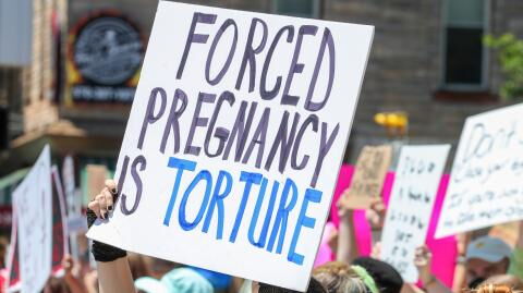 10-year-old rape victim forced to travel to another state to get an abortion in the USA