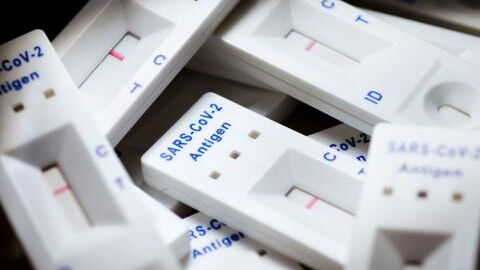 Free Covid-19 tests suspended for Americans, ‘a step backward’