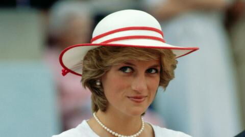 Princess Diana’s brother shares the ‘beautiful’ pictures of her grave