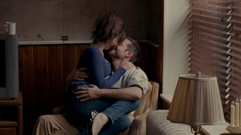 This is the key to healthy relationships, according to experts