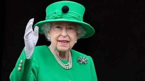 The Queen is not the longest-reigning monarch, this is who is