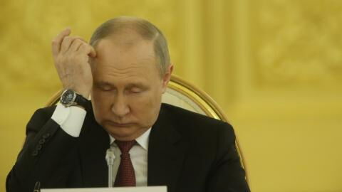Vladimir Putin has reportedly retreated to a 'secret palace' as protests erupt across Russia