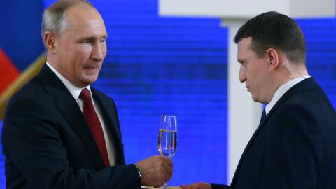 Vladimir Putin to celebrate 70th birthday by annexing parts of Ukraine into Russia