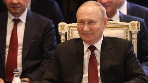 Vladimir Putin: Former agent claims the UK is full of agents serving the Russian leader