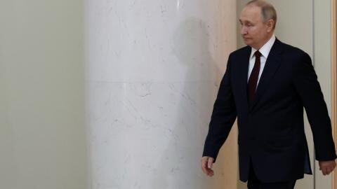 Russia's top diplomat accuses US of threatening to assassinate Vladimir Putin