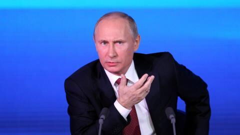 Vladimir Putin’s arrest warrant comes with a worrying risk as expert reveals it could ‘isolate’ the leader