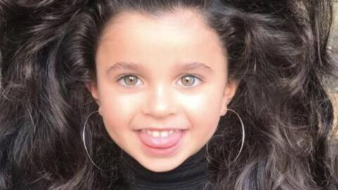 This Little Girl Has Been Driving The Internet Crazy With Her Incredible Locks