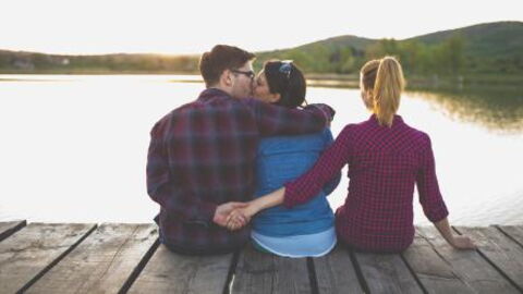 This woman's best friend betrayed her in the worst way possible