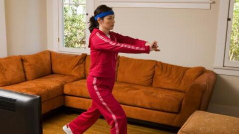 One Spanish fitness instructor is keeping morale high during the coronavirus lockdown