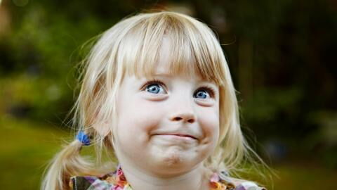 She took a photo of her daughter, then noticed one terrifying detail