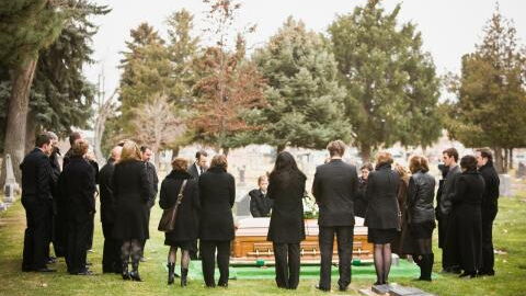 From family celebration to funeral: entire family suffer the consequences COVID-19