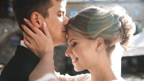 Everyone was left shocked after an unexpected guest walked into their wedding