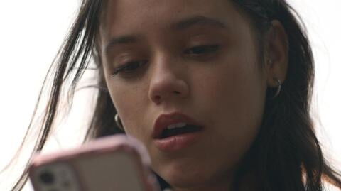 DNA test revealed this woman dated her half-brother in highschool