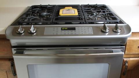 This Is Why You Should Take A Photo Of Your Oven Before Going On Holiday