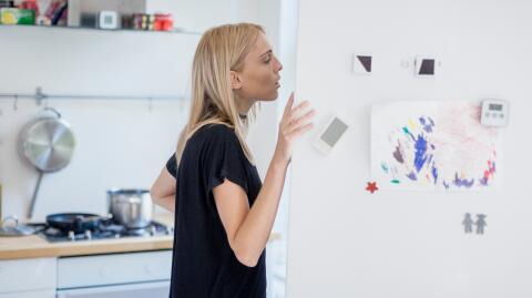 Expert reveals simple fridge hacks to save money