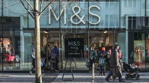 Marks & Spencer brings back £8 Christmas snack and its a delicious hit once again