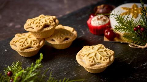 Major supermarkets are recalling these popular festive goods, here's what you need to know