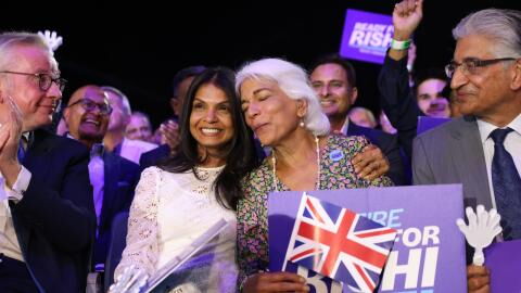 Rishi Sunak: Akshata Murty to pocket another £6.7 million in dividends, becoming the richest-ever PM’s wife
