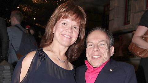 Harry Potter actor Warwick Davis announces the death of his wife Samantha at 53