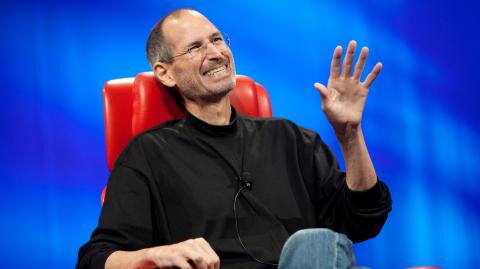 Steve Jobs left himself a message he had made a year before he died, here's what it said