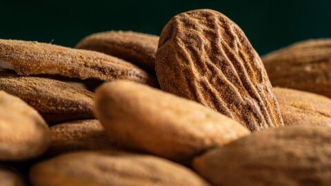 The best and worst foods to eat before bed