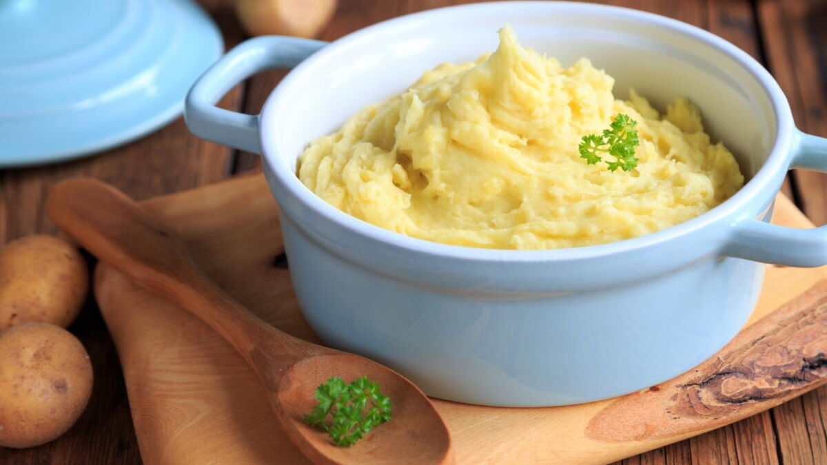 Make the best mashed potatoes ever with this secret revealed by a chef