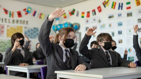School days in England could be extended as part of ‘COVID catch up plan’
