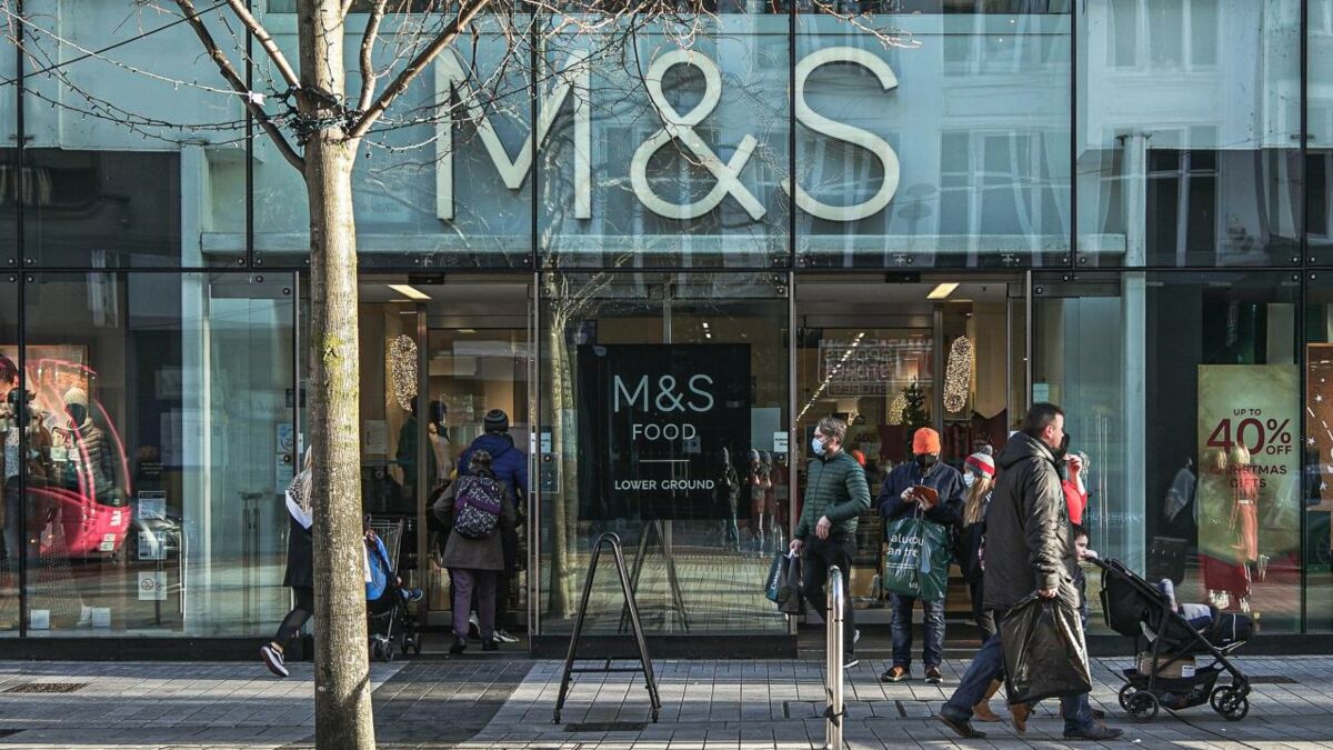 Marks & Spencer brings back £8 Christmas snack and its a delicious hit