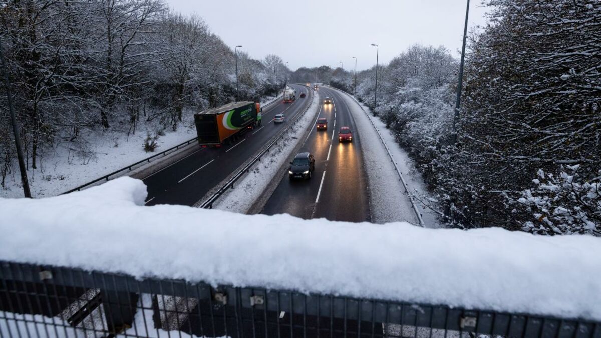 Heavy Snow Sparks Travel Chaos Across The UK: Here's All The Transport ...