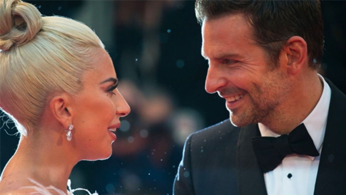Lady Gaga Enceinte De Bradley Cooper Lady Gaga et Bradley Cooper en couple ? Ces indices sèment le doute