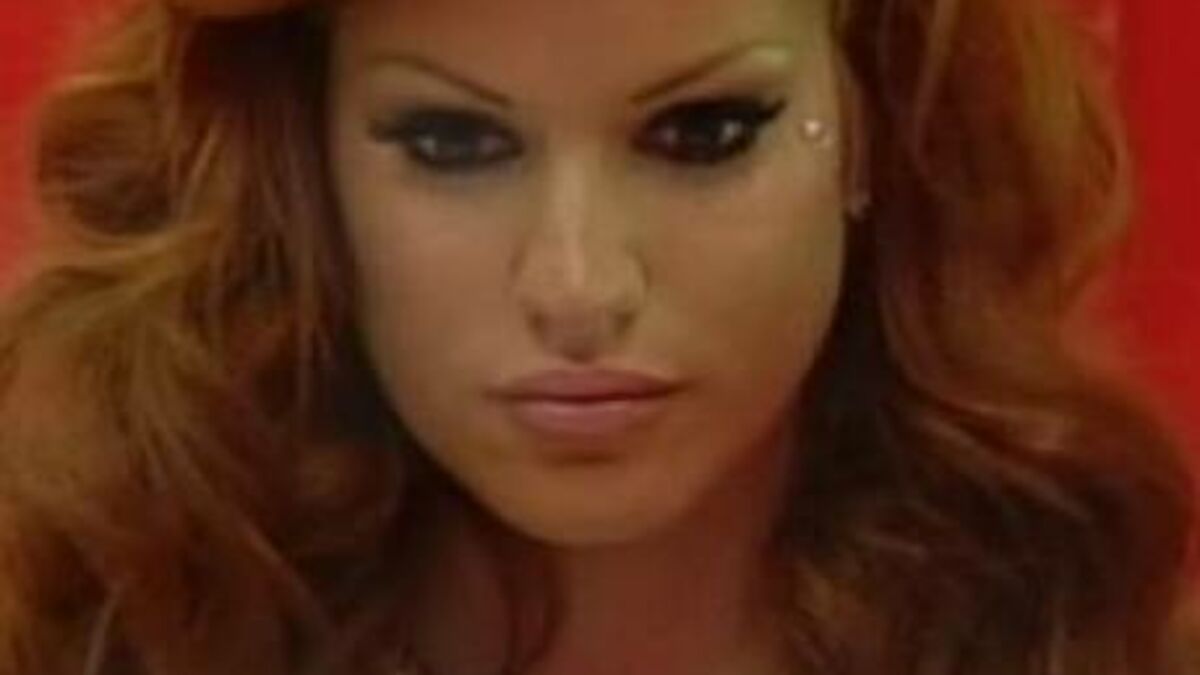 Anne Krystel Secret Story 4 Secret Story 4 : les secrets d'Anne-Krystel et de Bastien en danger