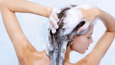 Découvrez pourquoi vous ne vous lavez pas les cheveux correctement !