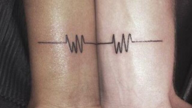 Inspiration tatouages ces lignes qui repr sentent les battements