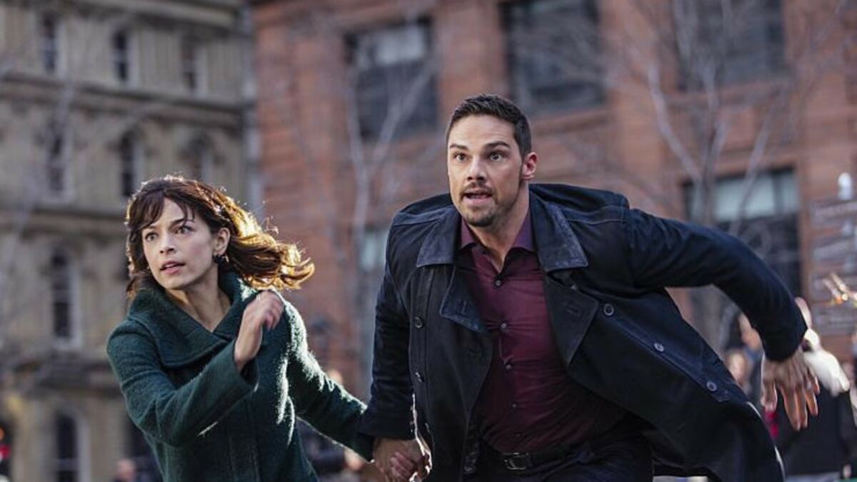 Beauty And The Beast Saison 5 Beauty and the Beast saison 4, Episode 13 : résumé et teaser de l'épisode  final de la série