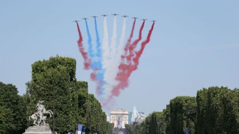 Couac du 14 juillet : on sait pourquoi la patrouille de France s'est trompée dans les couleurs