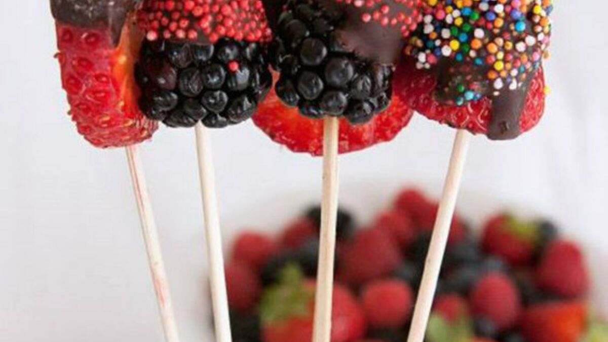 Des idées de brochettes de fruits