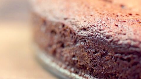 Recette : le gâteau au chocolat à la courgette extra moelleux !