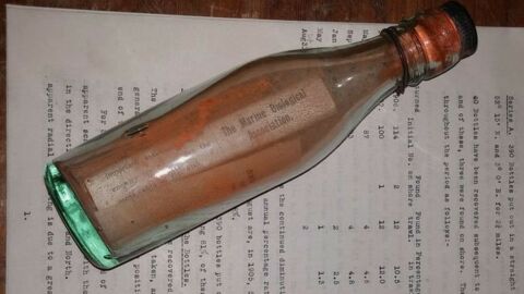 Ils découvrent un message vieux de 108 ans dans une bouteille à la mer