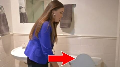 Cette femme a fait une découverte terrifiante dans ses toilettes. Vous n'allez pas en revenir