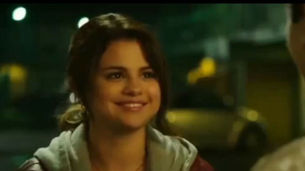 Selena Gomez D Couvrez Le Trailer De Son Prochain Film Behaving Badly