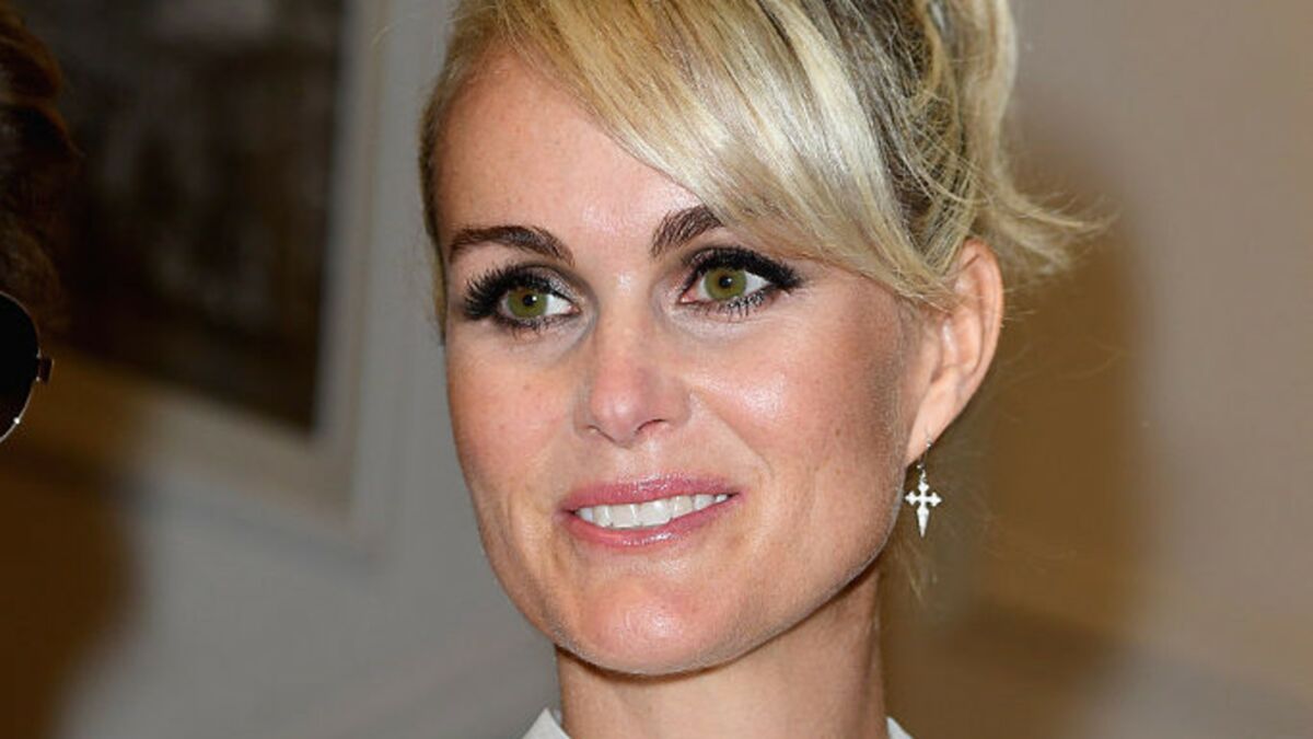 Laeticia Hallyday, les larmes après la visite d'une exposition sur Johnny